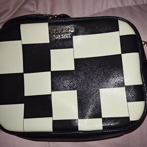Victoria's Secret Black and Cream Checkered Bag - Picture 1 of 5